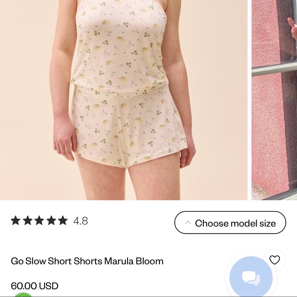 Djerf Avenue Go Slow shorts in Marula bloom size Small
